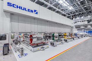 全新BMW 5系插電式混合動(dòng)力 柔性生產(chǎn)中的網(wǎng)絡(luò)技術(shù)服務(wù)應(yīng)用